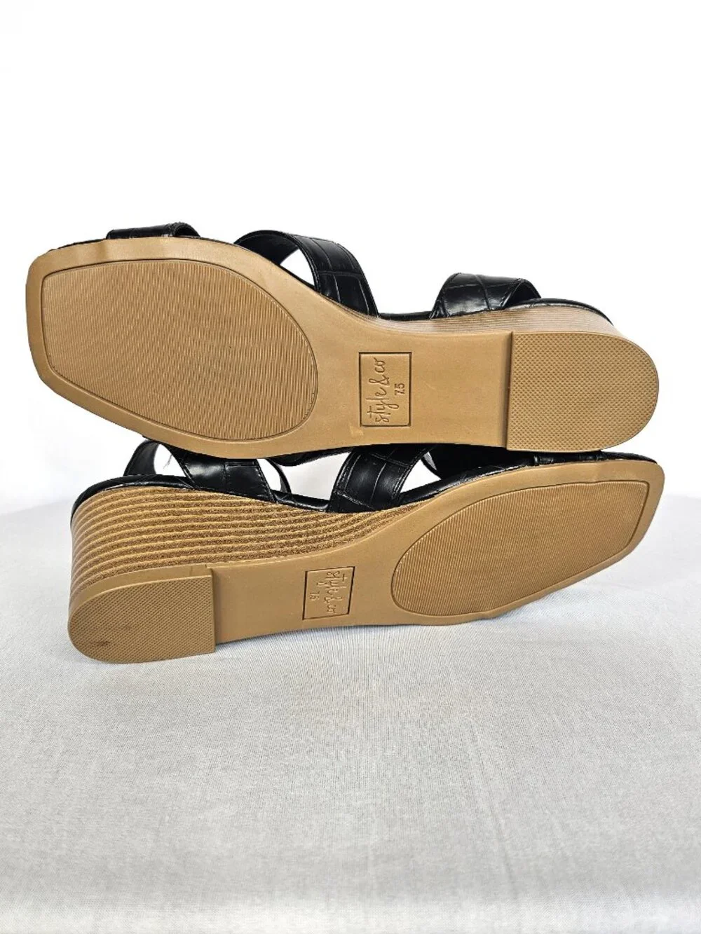 Style & Co Leezaap Black Croc Wedge Sandals | Size 7.5M